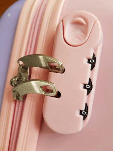 3 pin bag lock